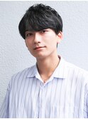 スーツ短髪ツーブロック束感モテる黒髪シークレットパーマ流行