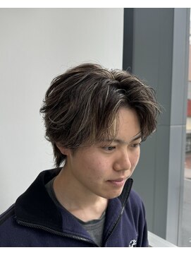 エアー 銀座タワー(AIR) ハイライト/メッシュ/ブリーチ/センターパートスタイル