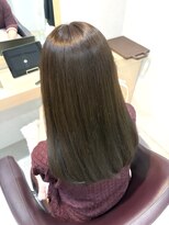 レンテ 千葉(LENTE) 赤みを抑えた透明感オリーブブラウン