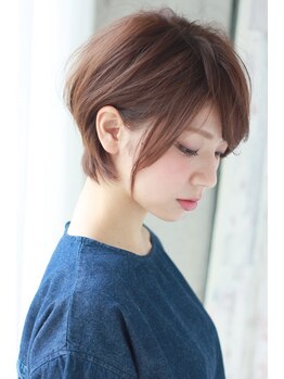 ドアベルヘアリビング(Door Bell hair Living)の写真/長年ショートスタイルのお客様から定評あり！骨格を綺麗に見せるカットであなたの理想のスタイルを再現♪