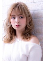 エルデ ナインズ ヘアー スタンド 川口店(elde 9's HAIR STAND) ピンクベージュorインナーグレージュの短めバング大人ヘア