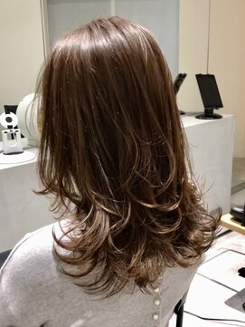 マリオ(mario) ロングネオウルフ×シークレットハイライト