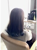 裾カラー×ネイビー