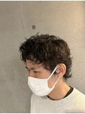 メンズショートアップバング短髪外国人風スパイラルパーマ