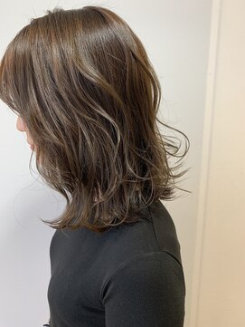 ライフ 四条畷店(Lyfe) ハイライトミディ_アッシュグレージュカラーチョコレート_341