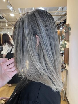 ブリッツ レボ(BLITZ-REVO) バレイヤージュs