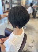 ショートボブ