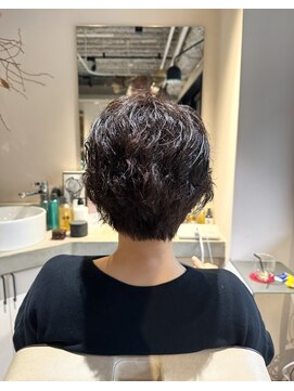 リラエ(Lyrae) くせ毛を活かすカット/髪質改善/美髪カラー【大阪/西梅田】