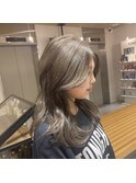 心斎橋難波30代40代50代髪質改善ブリーチエクステハイライトボブ