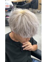 ブラック 渋谷(BLUCK)&nbsp;ホワイトグレージュ×無造作マッシュウルフ