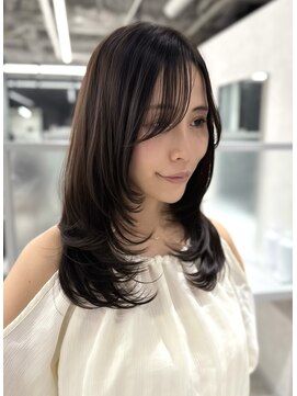 キートス(Kiitos) 【大人の色気】扱いやすいレイヤーカット