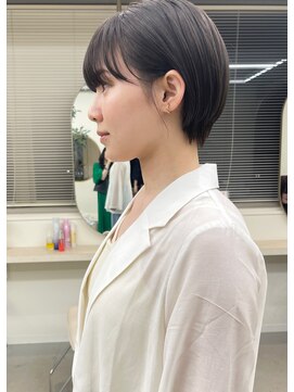 アーバン(URBAN.) 【コンパクトにまとめた耳掛けショート】KANAKO