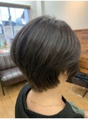 脱白髪染め白髪ぼかしシークレットハイライト×ショートヘアー