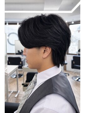 アイトーキョープラスシー 横浜(AI TOKYO+Sea) MEN’S横浜/センターパート/フェザーパーマ/毛流れパーマ/高島町