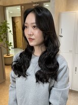 フロウエン(FLAWEN.)&nbsp;顔まわりレイヤーカット
