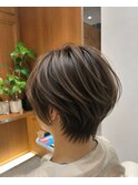 艶髪大人ショート