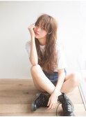 LONESS シースルーバングで甘モードスタイル