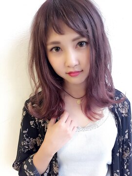 スーリール 春日店(Sourire) ミディアム、外ハネ、イルミナ、パープル