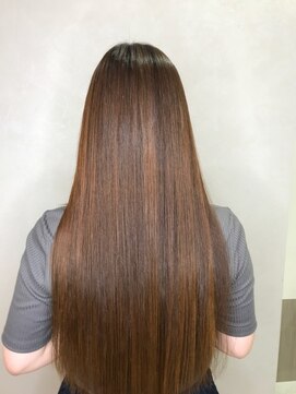 ヘアアンドメイク 心座(hair&make) 艶髪ロングストレート