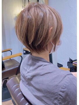 アヴァロン(AVALON) 〈30代40代〉絶壁解消！丸みショートボブ【mag佐藤聖】