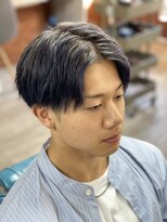 メンズヘアーサロン スウェル(Men's Hair Salon SWELL) 福岡市城南区　センターパート×ネイビーメッシュ