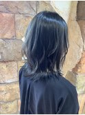 20代30代暗髪アッシュブラウン外ハネひし形ミディアムレイヤー☆