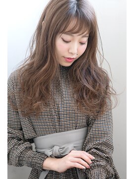 フレームプラス 御堂筋難波店(FRAME +) アレンジ自在のゆるふわロング