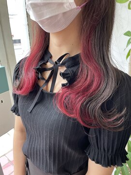 アン(Hair make un) 【インナーカラー】チェリーレッド♪♪