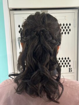 マティーナ ヘアー 池袋(Matina hair) 【編み込みハーフアップ】20代30代40代