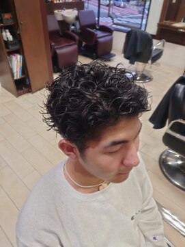 グルーマーズトウキョウ(GROOMER/S TOKYO) 【GROOMER/S 丸山】 ラルフカール パーマ スペインカール