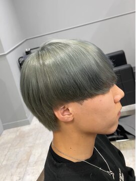 アビールブレ 新潟万代(ABEY LEVRAI) マッシュウルフ/カーキシルバーカラー