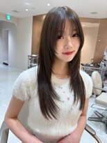 サイン 渋谷(SIGN)&nbsp;ザクザクレイヤーカット巻き方簡単ミディアムロング韓国表参道