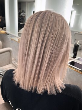 ウィクシー(wixy) 上品なミルクティーベージュカラー♪