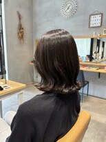 エル バイ ゼノン ビューティー(L by ZENON BEAUTY)&nbsp;大人のナチュラル外ハネスタイル