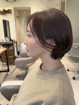 アローム(alom) ホワイトグレージュ/デジタルパーマ/チェリーブラウン/茅ヶ崎