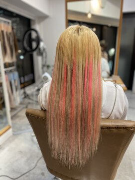 フツーロ 栄(FUTURO) プルエクステ