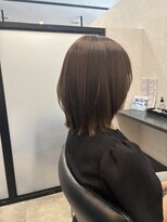 アブー(Aboo) 外ハネレイヤーボブ