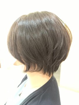 ビューティシモ 東長崎(Beautissimo) 丸みのあるショートボブ