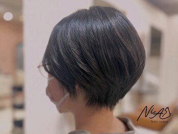 ニア(NiA)の写真/《阪急茨木市 NEW OPEN》ナチュラルなのにお洒落が叶う＊フォルムにこだわった、再現性高いカットが人気◎