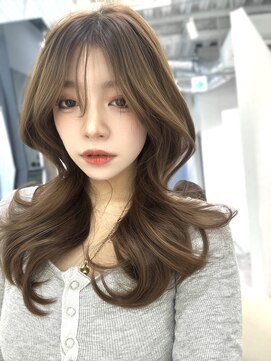 ウィーニード 名古屋(WENEED) 韓国へア／レイヤーカット/くびれ巻き/顔まわり／名古屋/名駅
