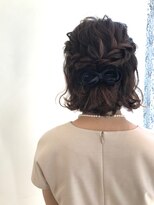 ノル(nol.)&nbsp;{toshi'sアレンジ}ゆるウェーブツイストアレンジ