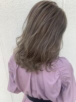 プライズ アイリス 池袋東口店(prize Iris)&nbsp;グレージュハイライトグラデーション【池袋東口/池袋/池袋駅】