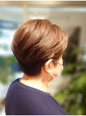 ふんわり大人ベリーショート/耳だしショート/2ブロック
