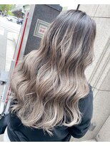 イリ 心斎橋(ili)&nbsp;3Dカラー　エアタッチバレイヤージュ　ハイライト