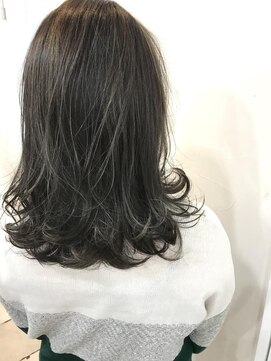 スティラアン 新小岩南口(Stilla an) 細ハイライトグレージュ