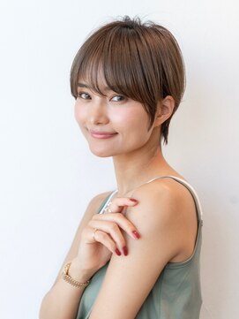 イオ 本厚木(io) 20代30代大人美人ショートボブ/ショートヘア/オリーブベージュ