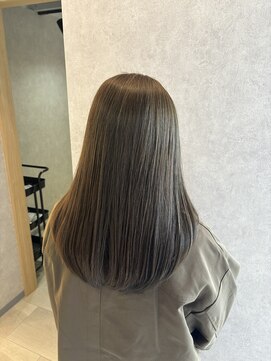 エマ 日吉(emma) 【emma】抜け感のある柔らかいオリーブベージュ