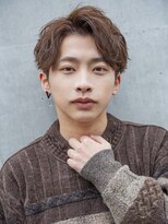 【Mens style】刈り上げセンターパート波打ちパーマブルーカラー
