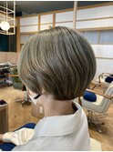 ショートボブ×オリーブグレージュ(^^)/