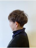 白髪ぼかし　ショートマッシュスタイル